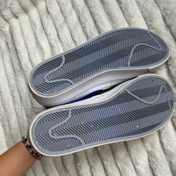 Nike Blazer Mid ‘77 SE GS ‘Double Swoosh - Purple’ - Picture 4 of 5